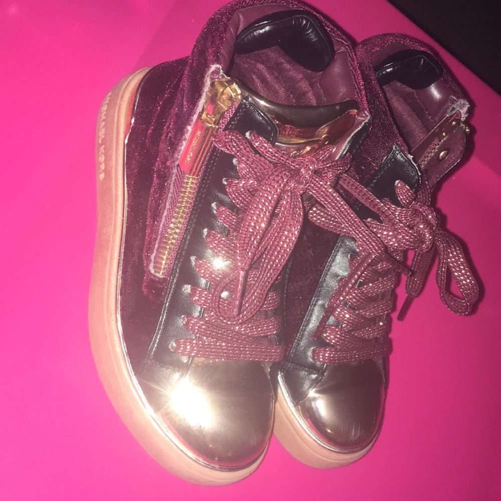 Michael Kors High top tennis shoes